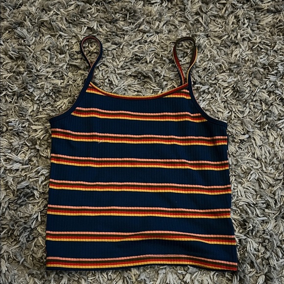 Tops - Cropped Tank